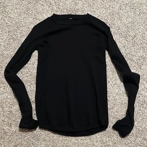 black lululemon tight fit sweater, never worn, tag is torn off